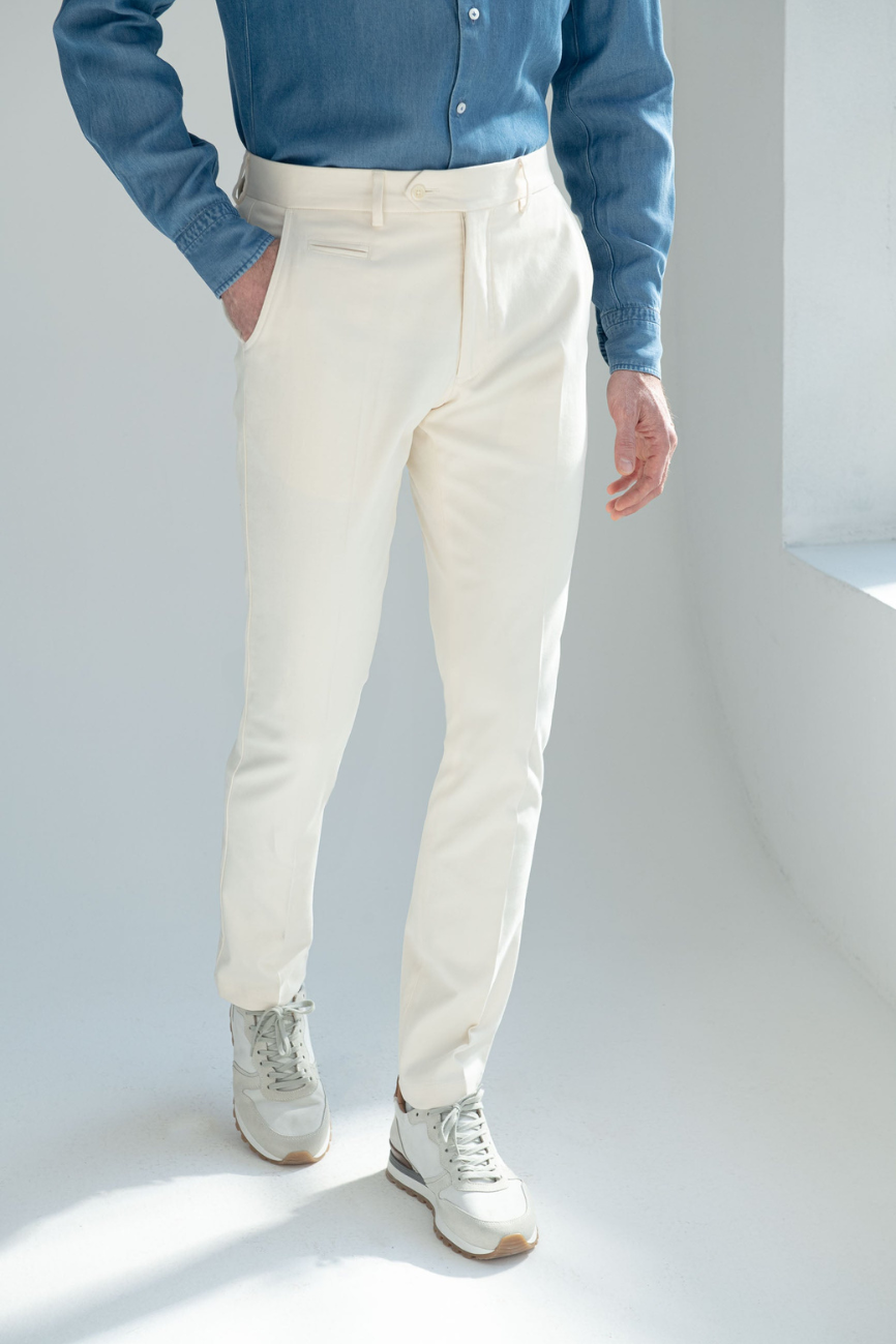 Elegant Off-White Garda Cotton Cashmere Pants - Image 2