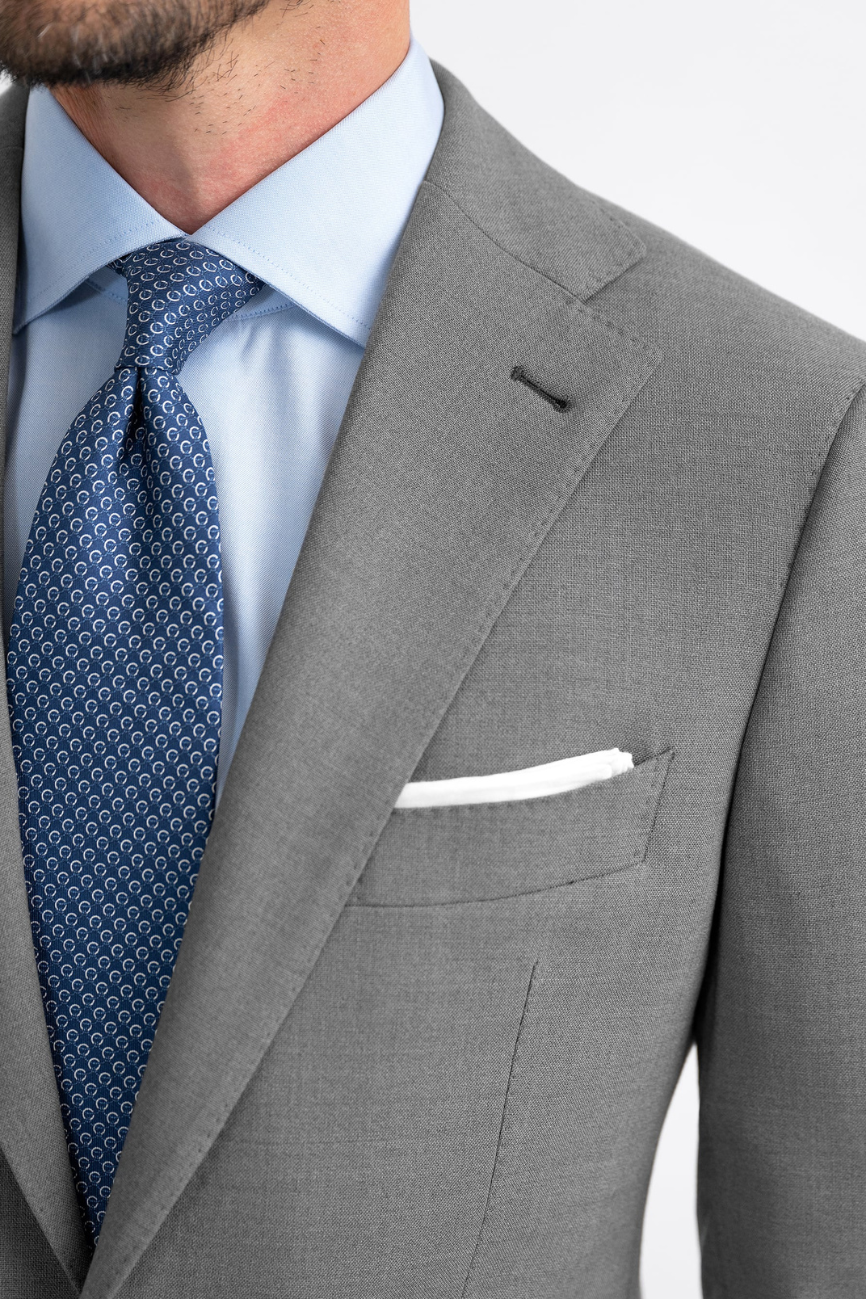 Modern Light Grey Wool Two-Piece Suit - Image 4