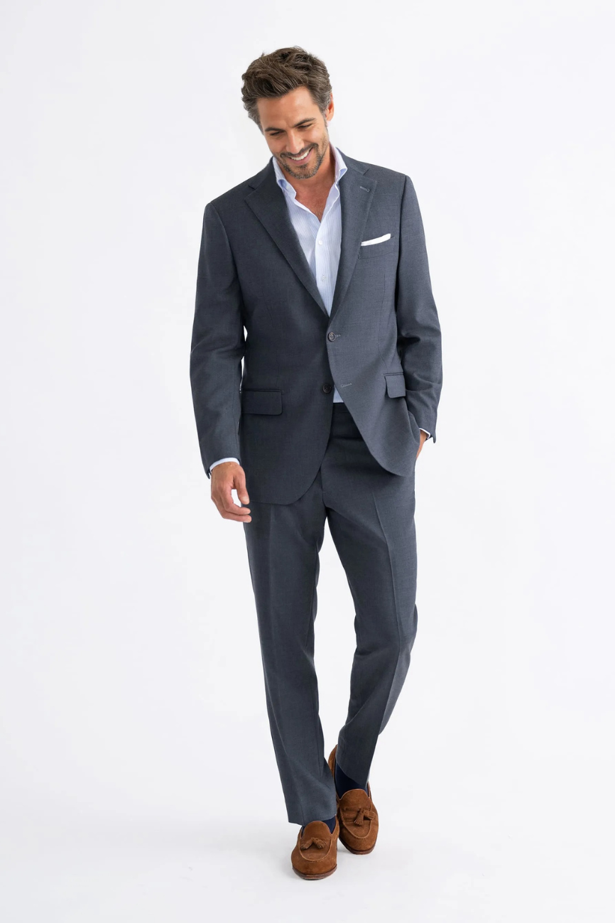 Refined Slate Grey Wool Two-Piece Suit - Image 5
